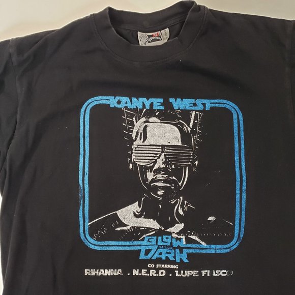 Kanye west glow in the dark tour  small size unisex 2008 rihanna nerd - Picture 4 of 7